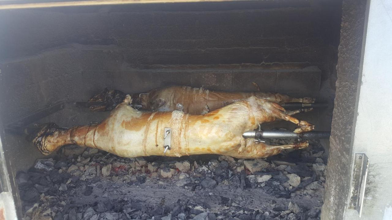 Pansion I Restoran ,, Pogled" Han Pijesak Exterior foto